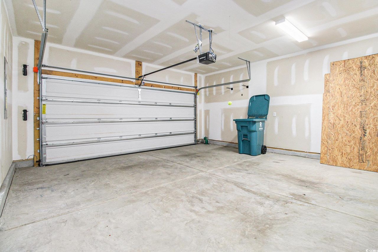 1063 Huger Park Ave. Photo 32