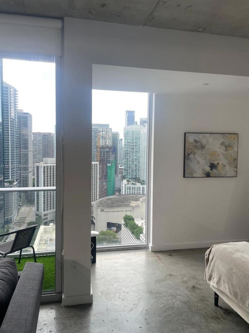 151 SE 1st St, Unit 2807, Miami, FL 33131 Photo