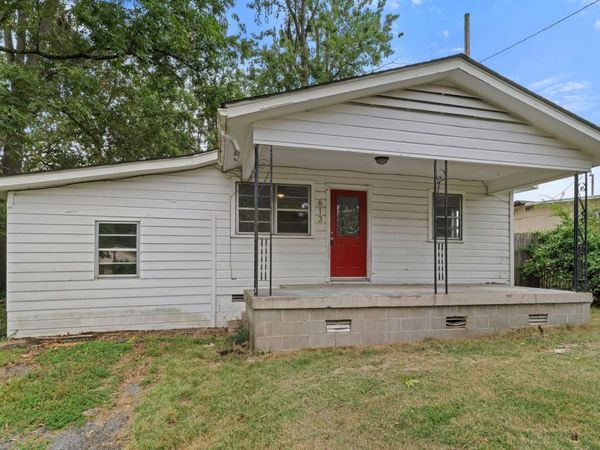 613 N 4th Street, Cabot, AR 72023