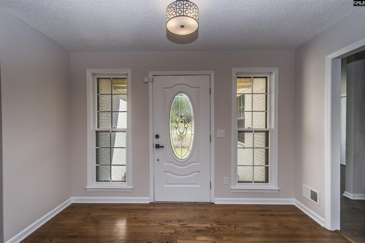 7909 Wessex Lane Photo 10