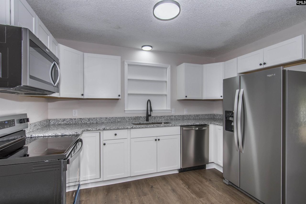 7909 Wessex Lane Photo 13