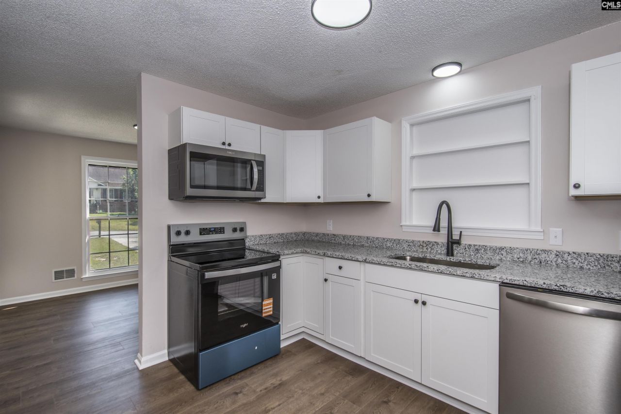 7909 Wessex Lane Photo 14