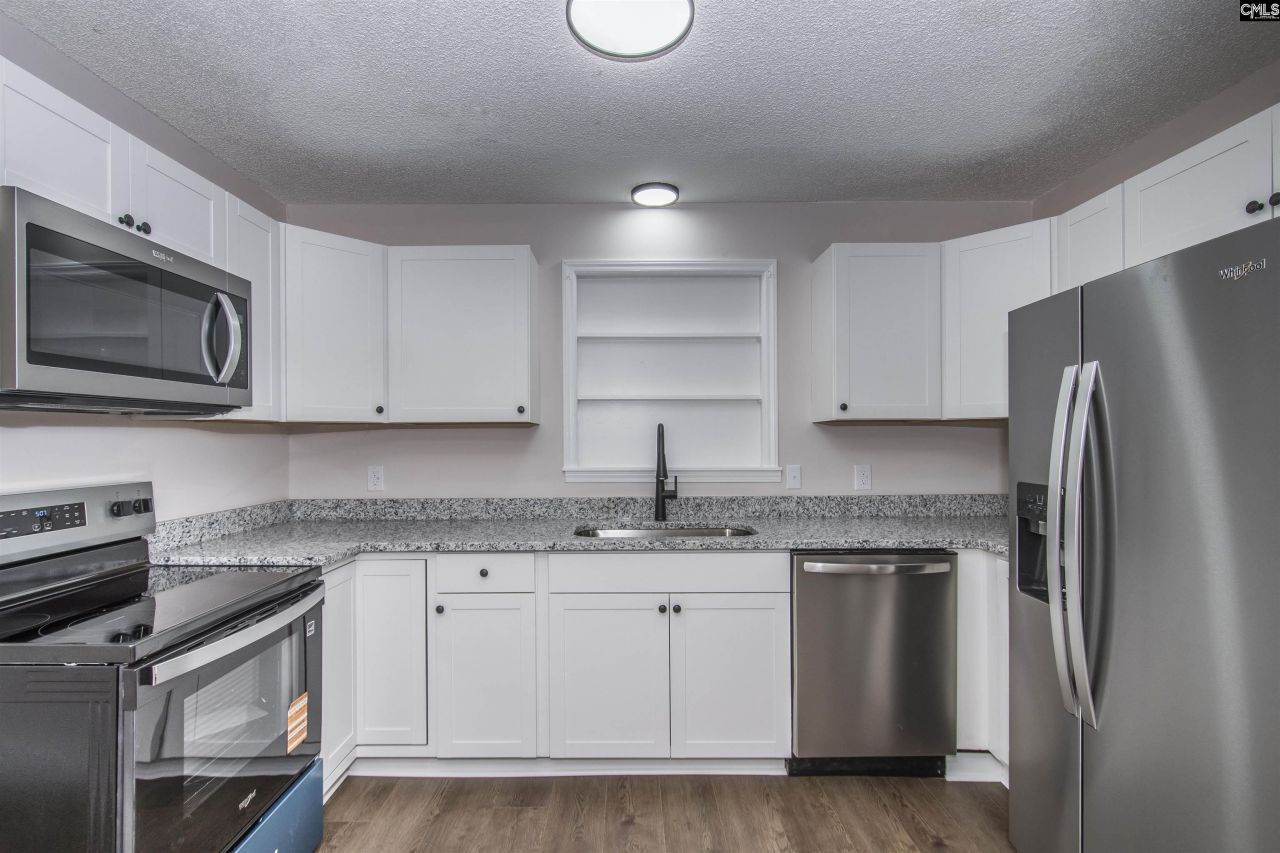 7909 Wessex Lane Photo 16