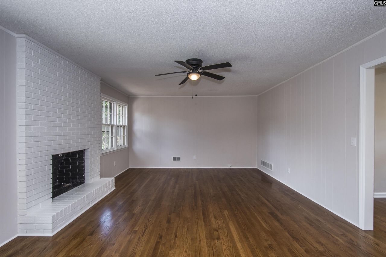 7909 Wessex Lane Photo 22