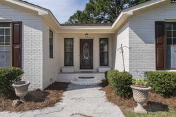 7909 Wessex Lane photo 4