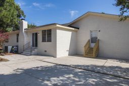 7909 Wessex Lane photo 4