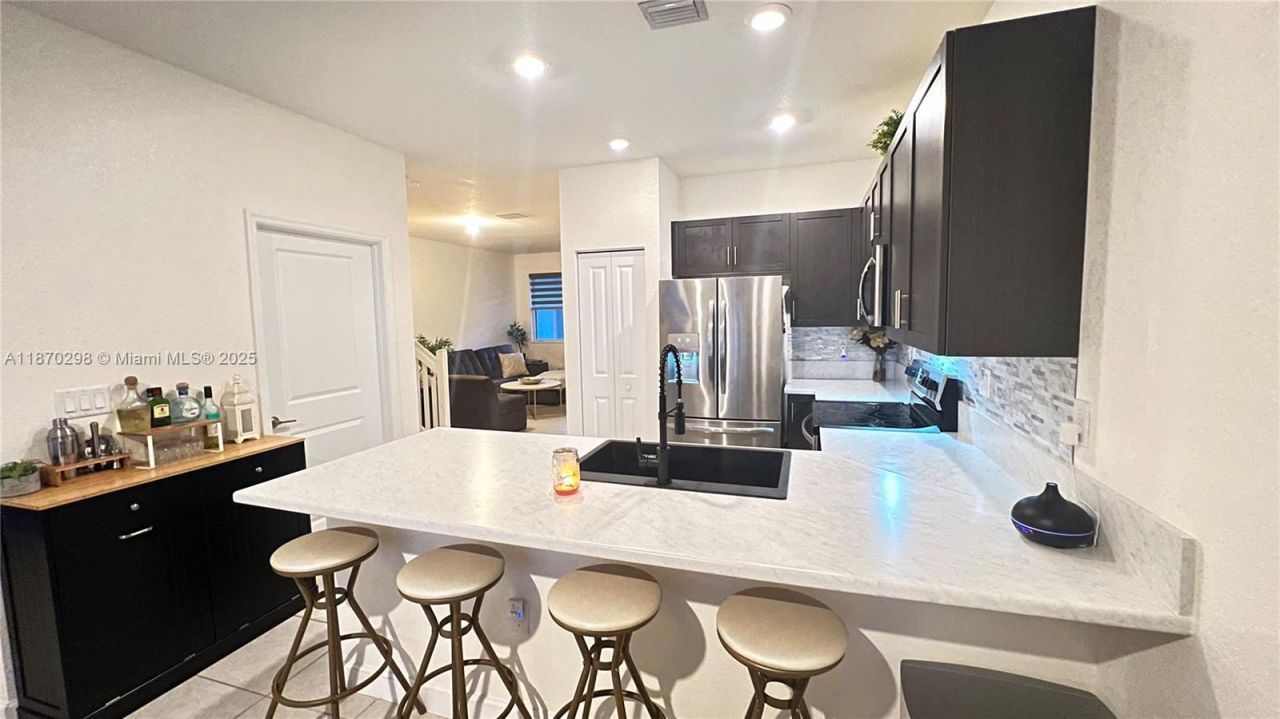 2649 SE 12th St, Homestead, FL 33035 Photo