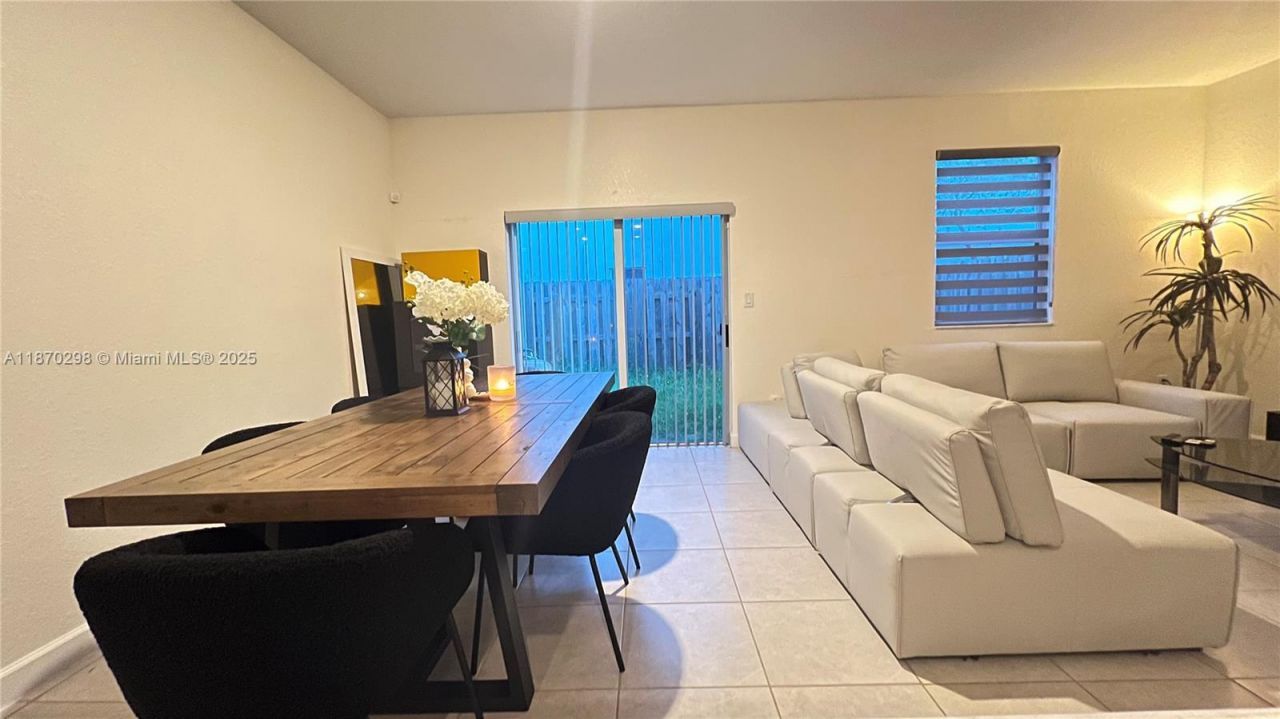 2649 SE 12th St, Homestead, FL 33035 Photo