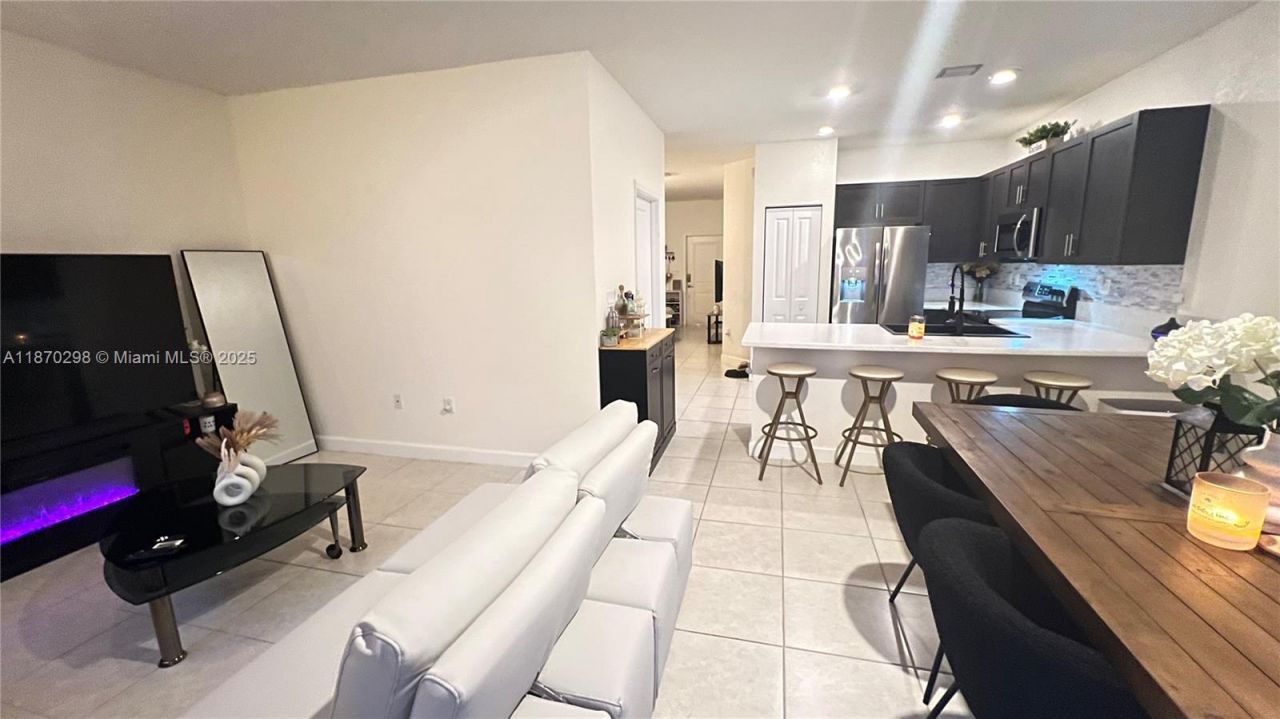 2649 SE 12th St, Homestead, FL 33035 Photo