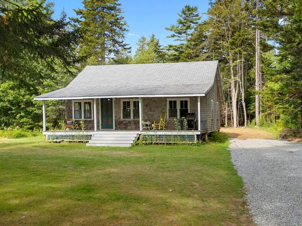 207 Pleasant Point Road, Cushing, ME 04563