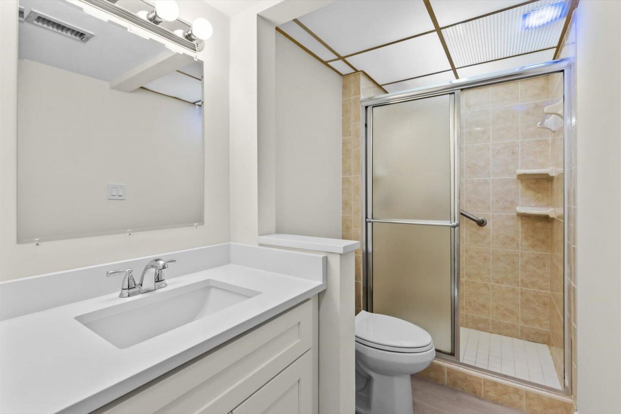 5413 SE Miles Grant Road, Unit G-104, Stuart, FL 34997 Photo