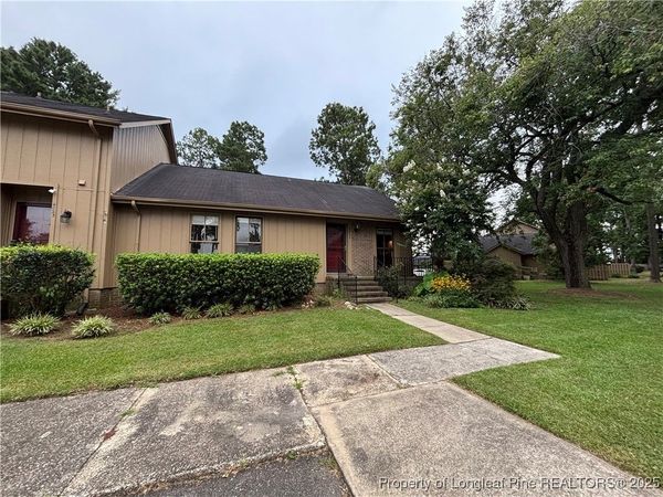 4625 Fen Court, Fayetteville, NC 28314