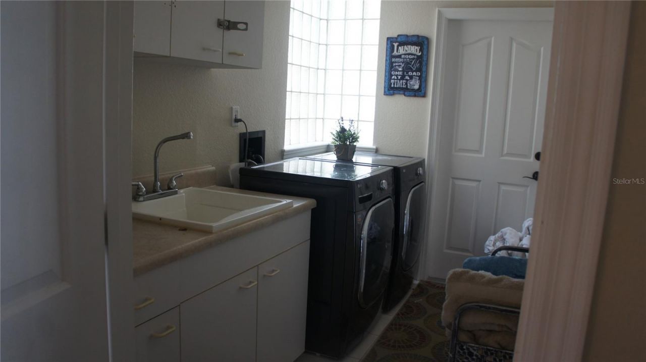 7407 Park Springs Circle, Orlando, FL 32835 Photo