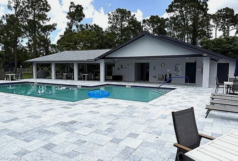 10615 Roxbury Ct, Lehigh Acres, FL 33936 Photo