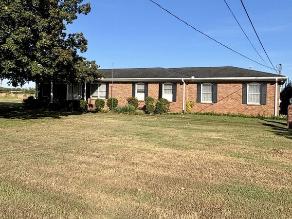 215 Carver Lane, Lebanon, TN 37087