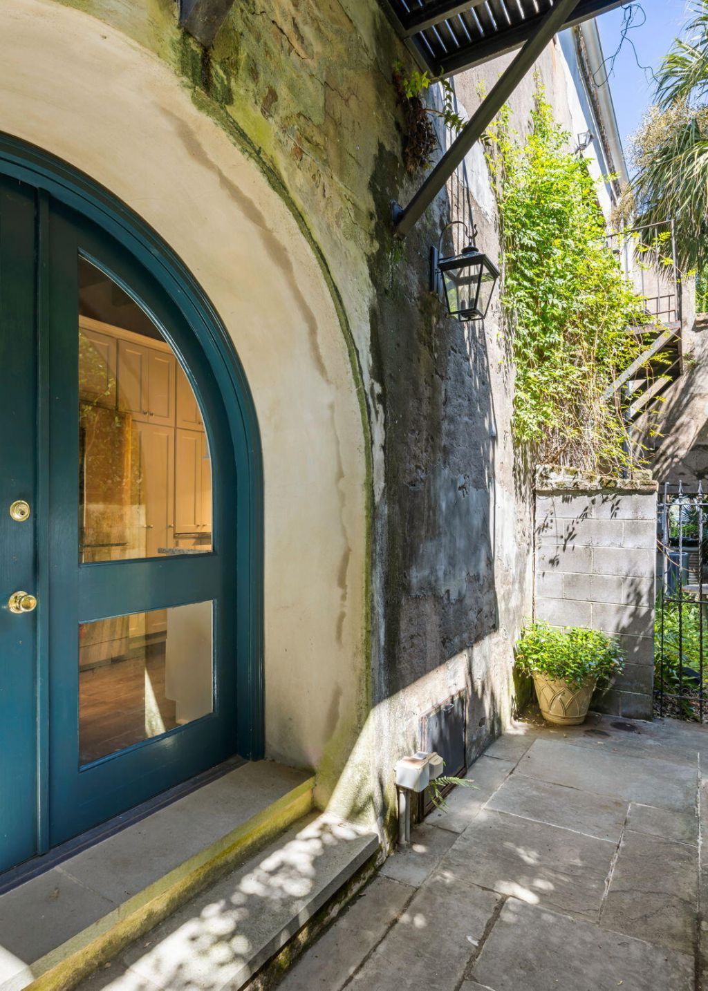 15 N Adgers Wharf Photo 12