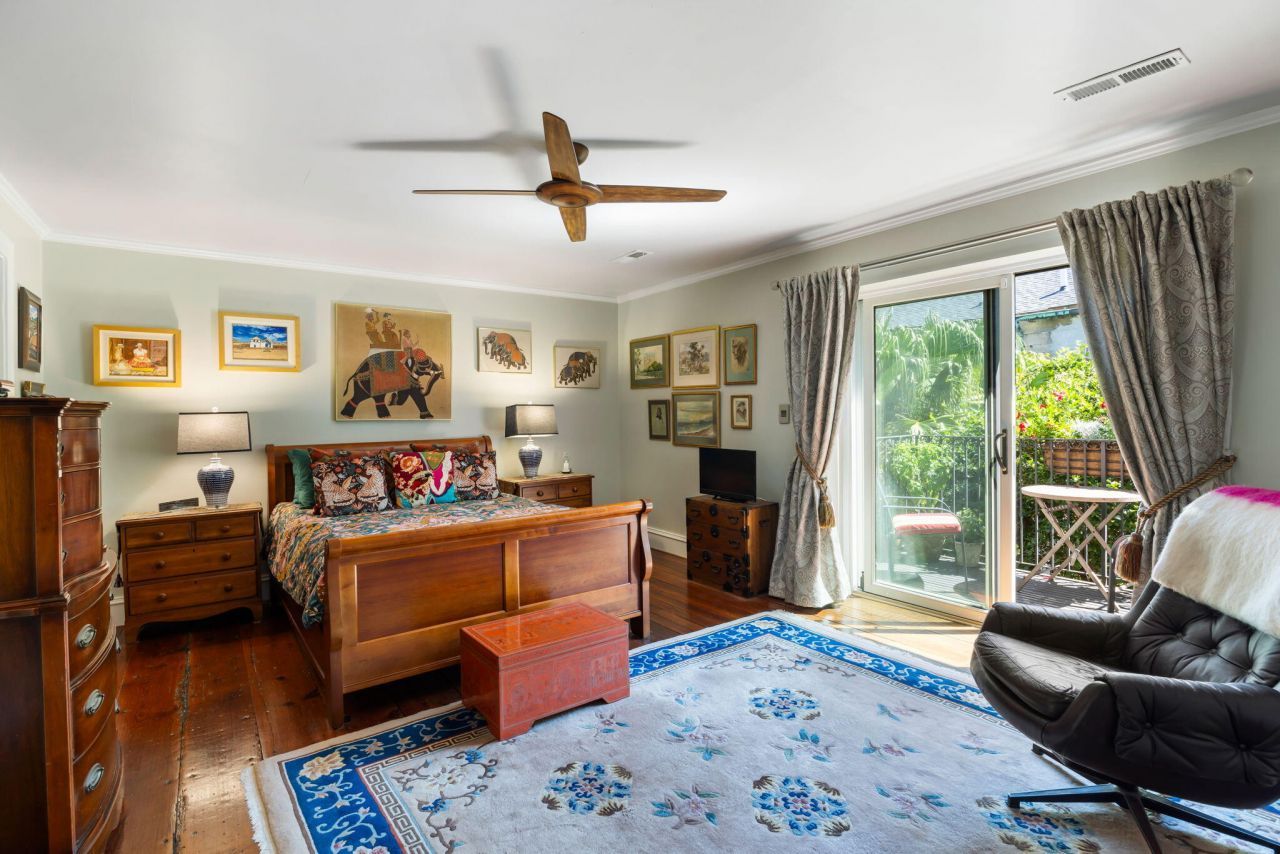 15 N Adgers Wharf Photo 15