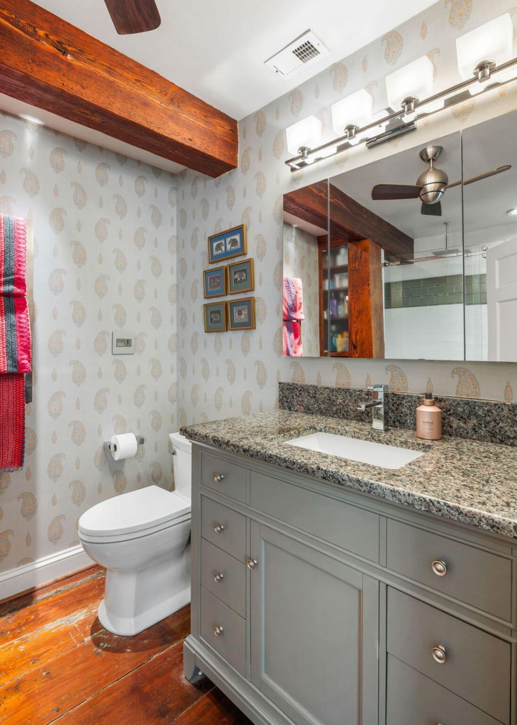 15 N Adgers Wharf Photo 17