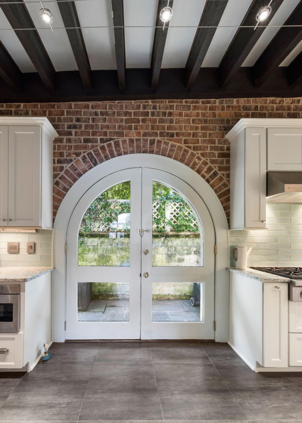 15 N Adgers Wharf Photo 9