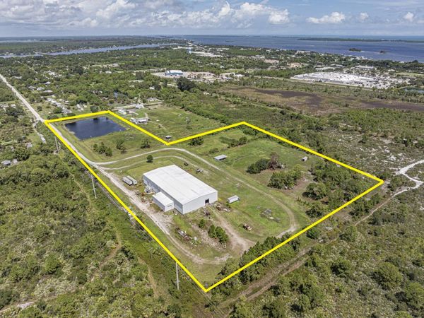 7550 129th Street, Sebastian, FL 32958