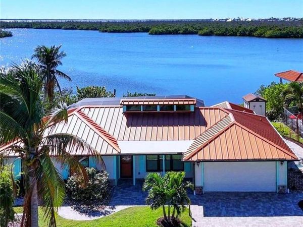 2281 8th AVE, ST. JAMES CITY, FL 33956