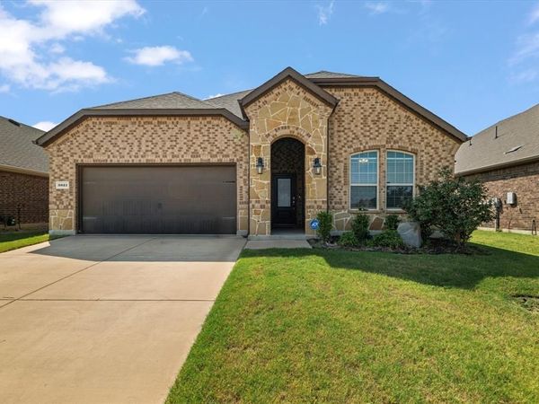 3021 Cobalt Drive, Aubrey, TX 76227