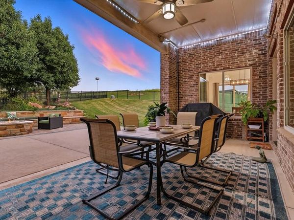 9009 Landmark Lane, Denton, TX 76207