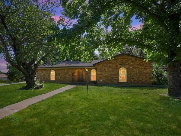 220 Short Street, Burleson, TX 76028