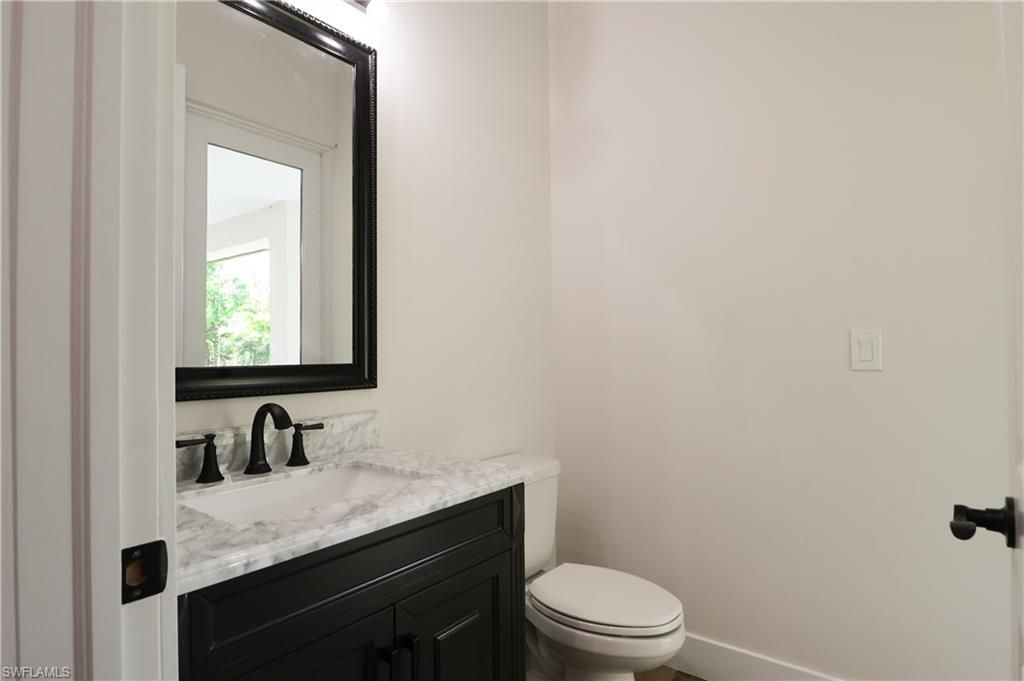 19401 Witts End, Alva, FL 33920 Photo