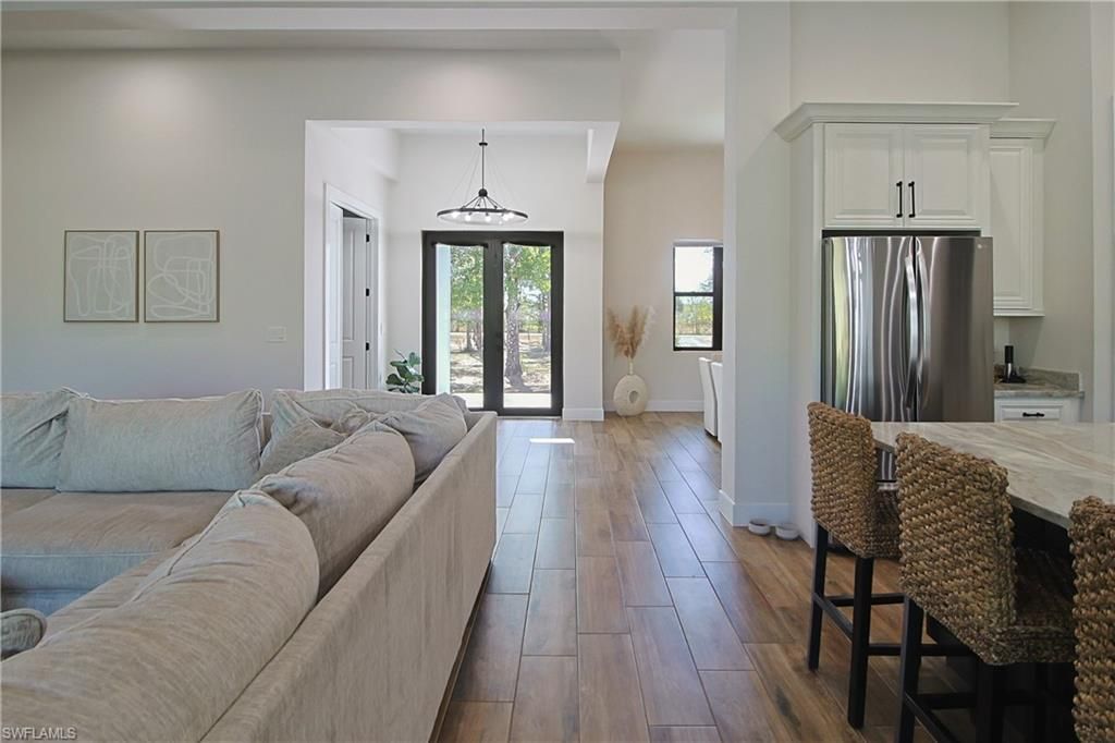 19401 Witts End, Alva, FL 33920 Photo