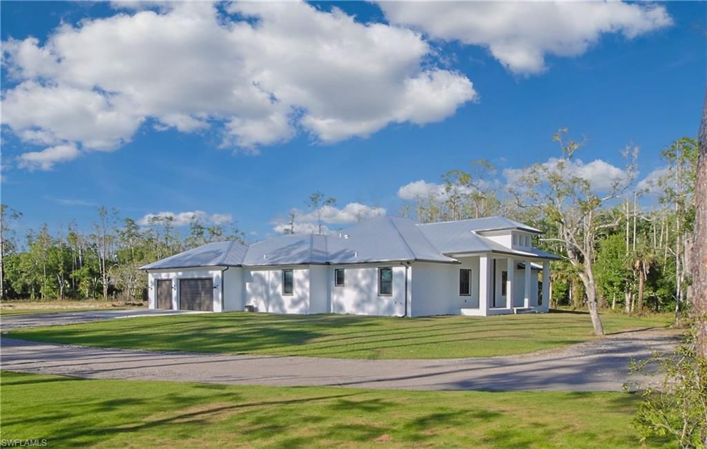 19401 Witts End, Alva, FL 33920 Photo