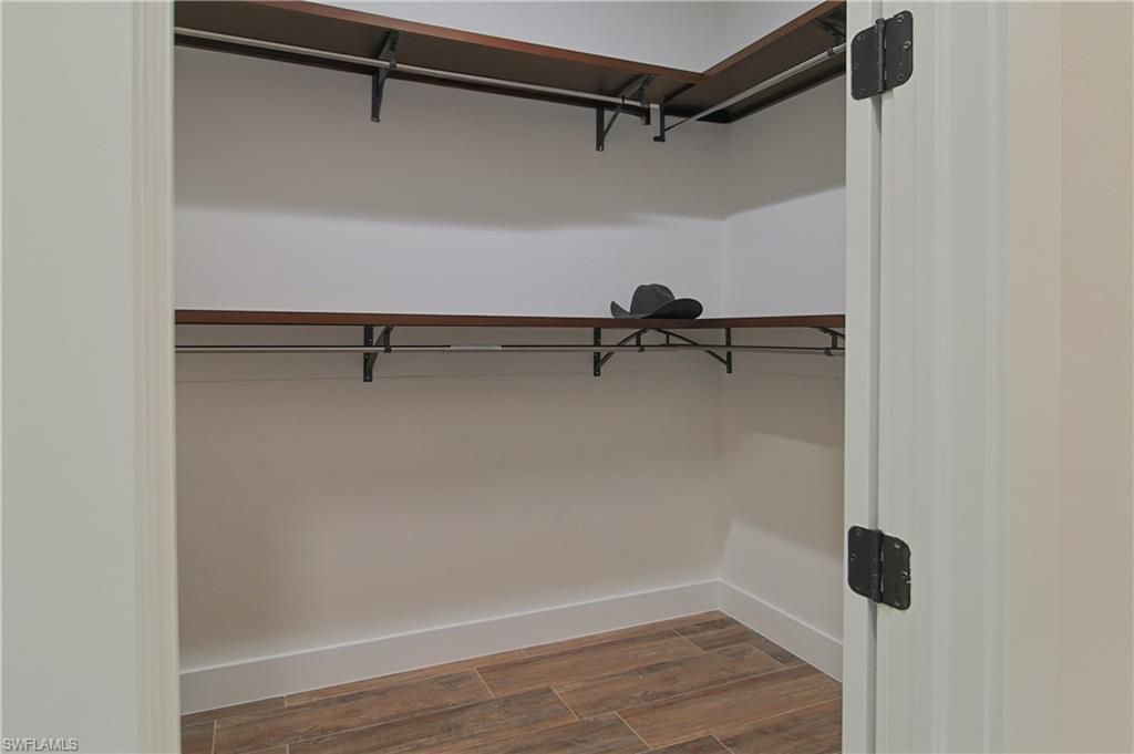 19401 Witts End, Alva, FL 33920 Photo