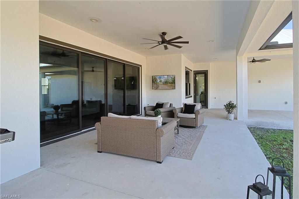 19401 Witts End, Alva, FL 33920 Photo