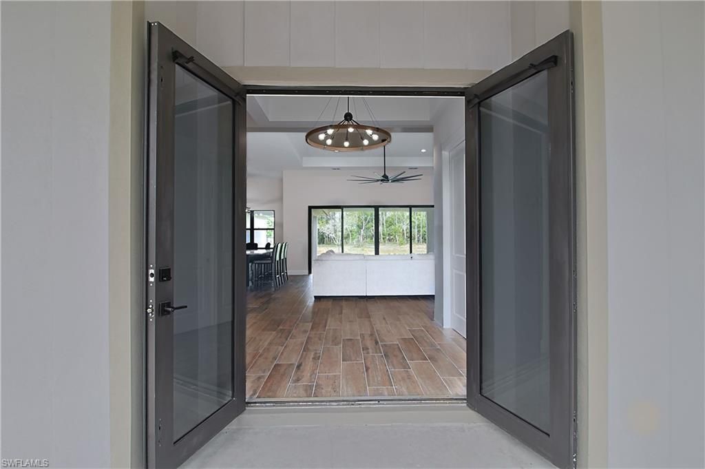 19401 Witts End, Alva, FL 33920 Photo