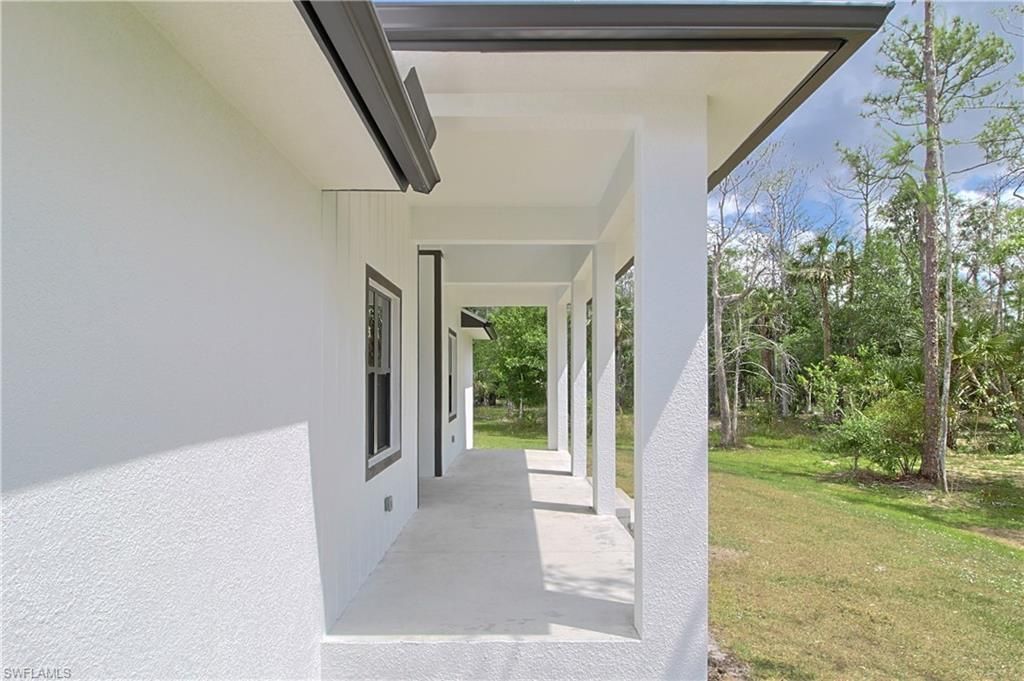 19401 Witts End, Alva, FL 33920 Photo