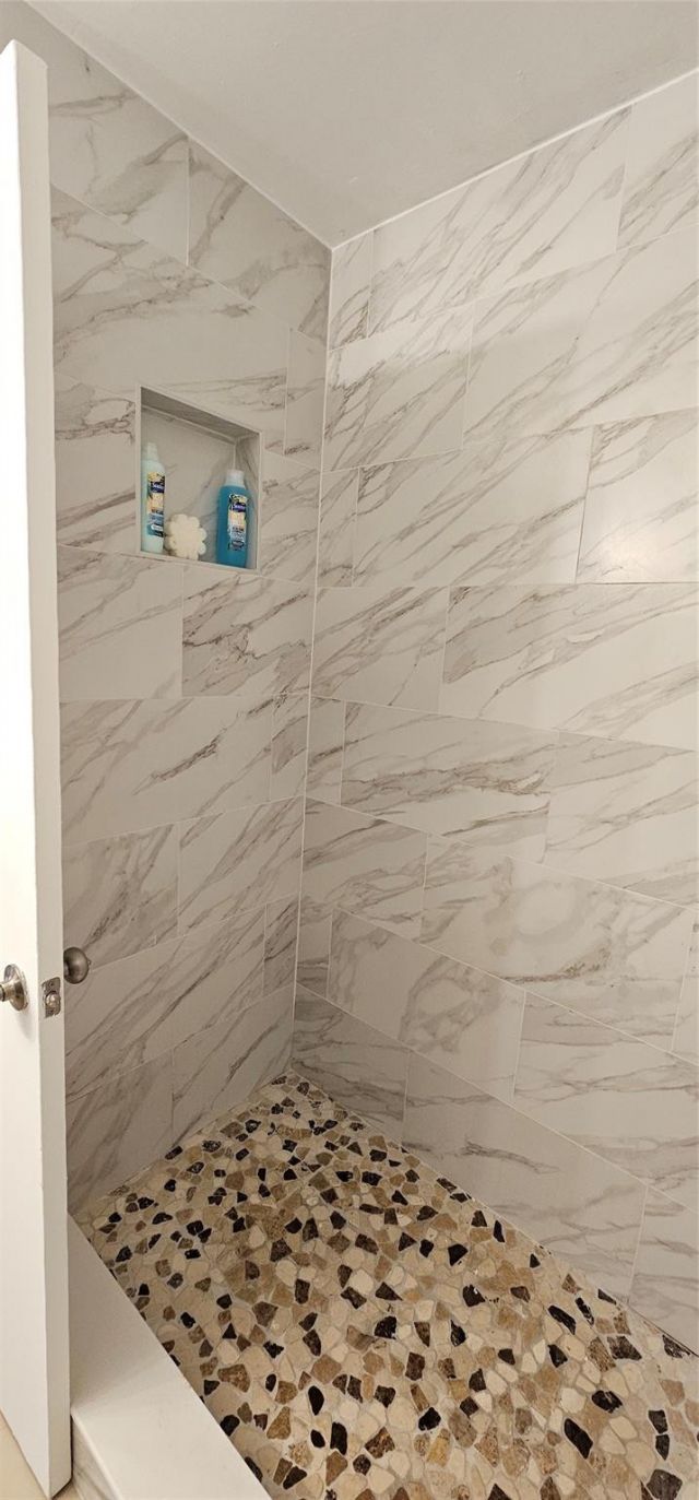 1881 NW 96th Terrace, Unit 7F, Pembroke Pines, FL 33024 Photo