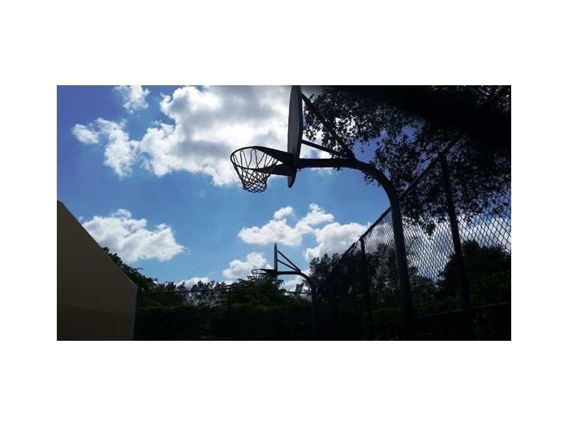 1881 NW 96th Terrace, Unit 7F, Pembroke Pines, FL 33024 Photo