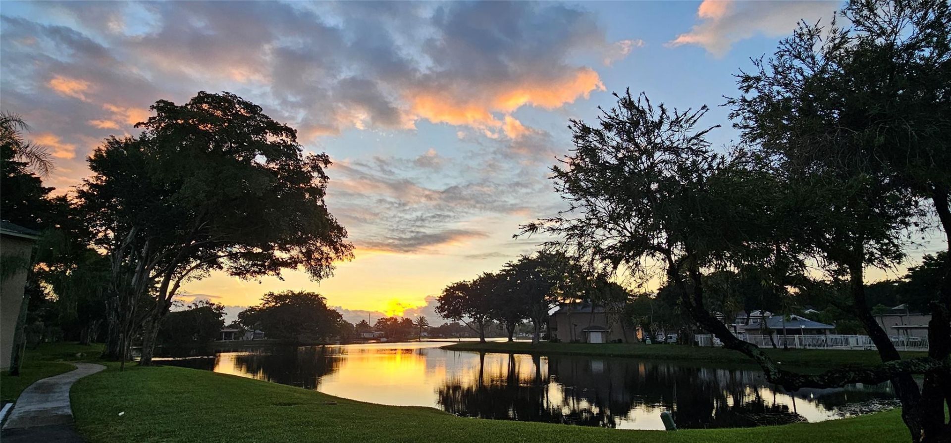 1881 NW 96th Terrace, Unit 7F, Pembroke Pines, FL 33024 Photo