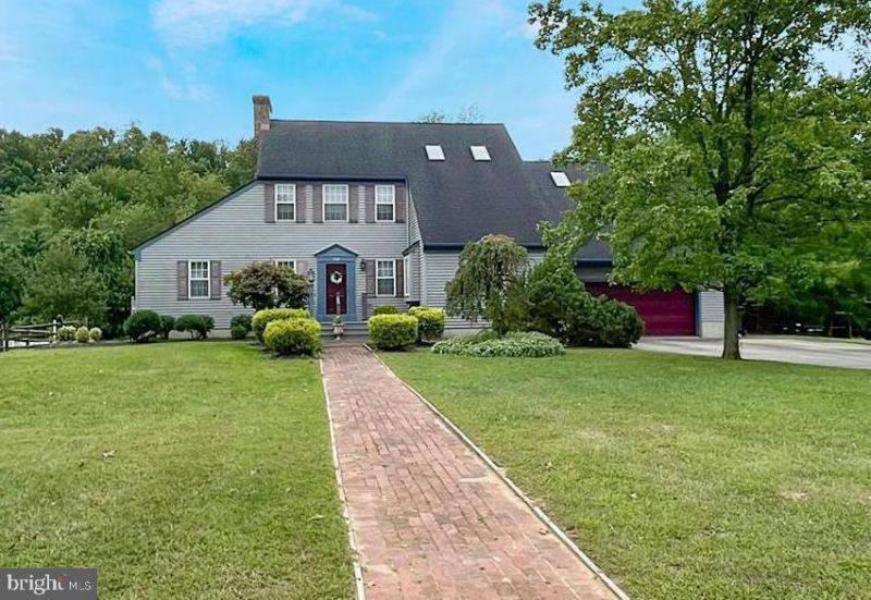 552 Hereford Lane, Mickleton, NJ 08056 Main Photo