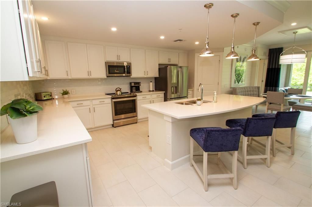 172 Indies Dr E, Unit 8-102, Naples, FL 34114 Photo