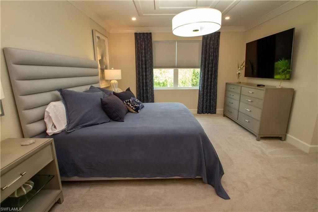 172 Indies Dr E, Unit 8-102, Naples, FL 34114 Photo