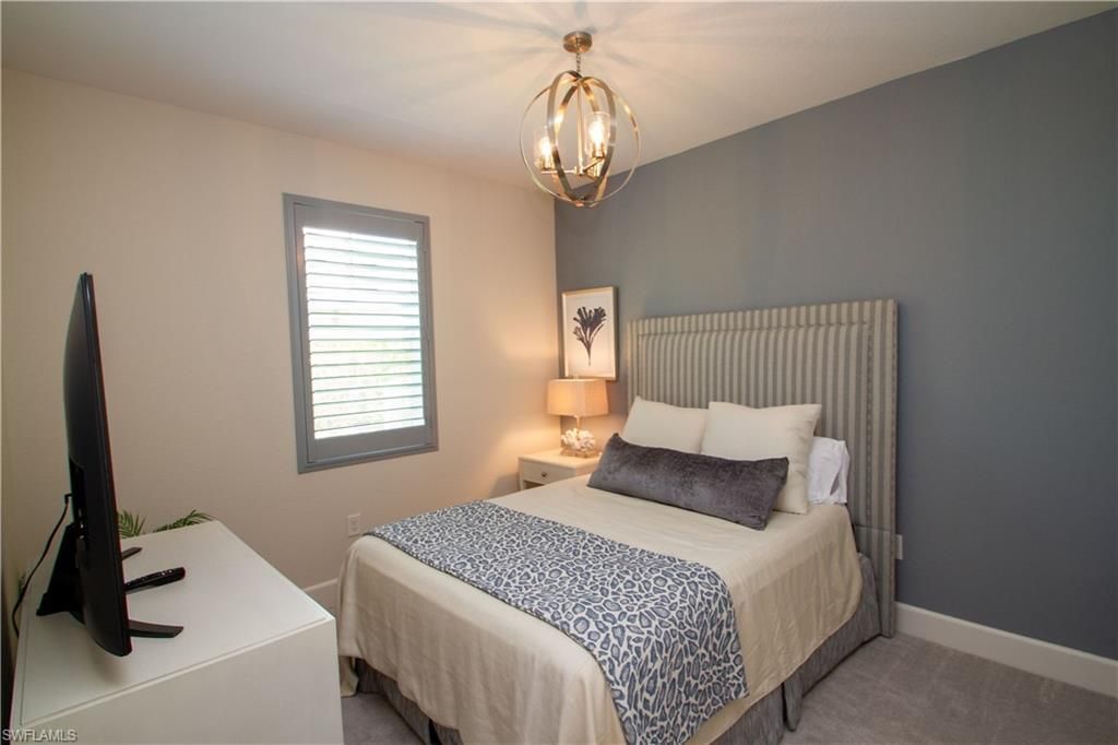 172 Indies Dr E, Unit 8-102, Naples, FL 34114 Photo