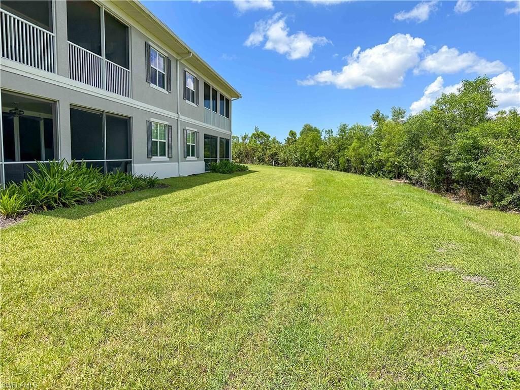 172 Indies Dr E, Unit 8-102, Naples, FL 34114 Photo