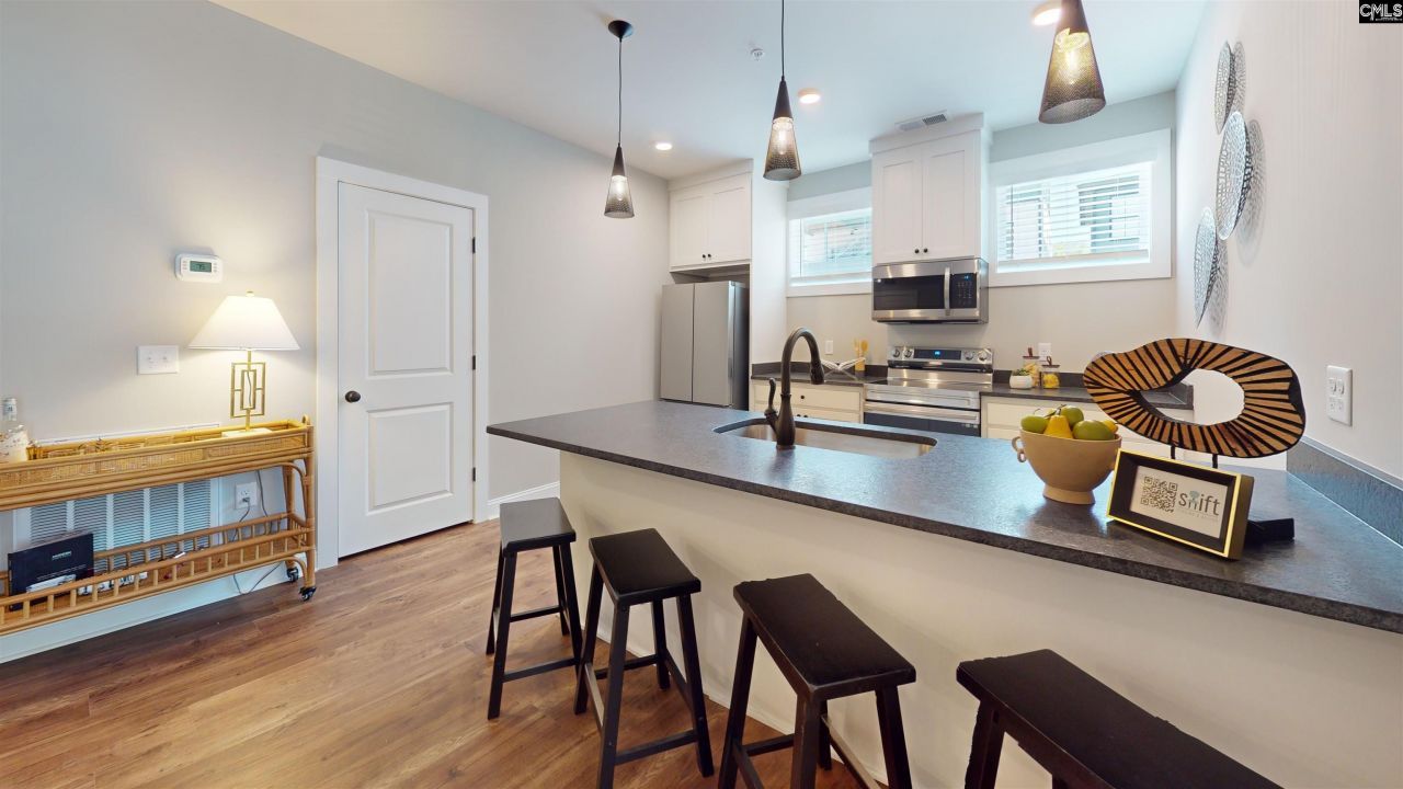 2218 Rosewood Drive Photo 13