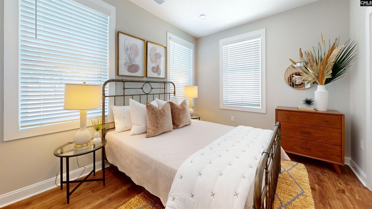 2218 Rosewood Drive Photo 15