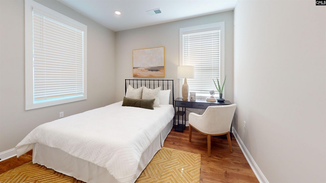 2218 Rosewood Drive Photo 17