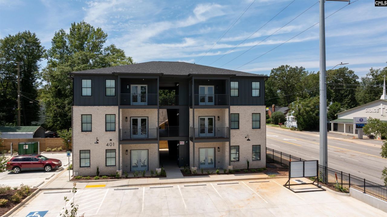 2218 Rosewood Drive Photo 8