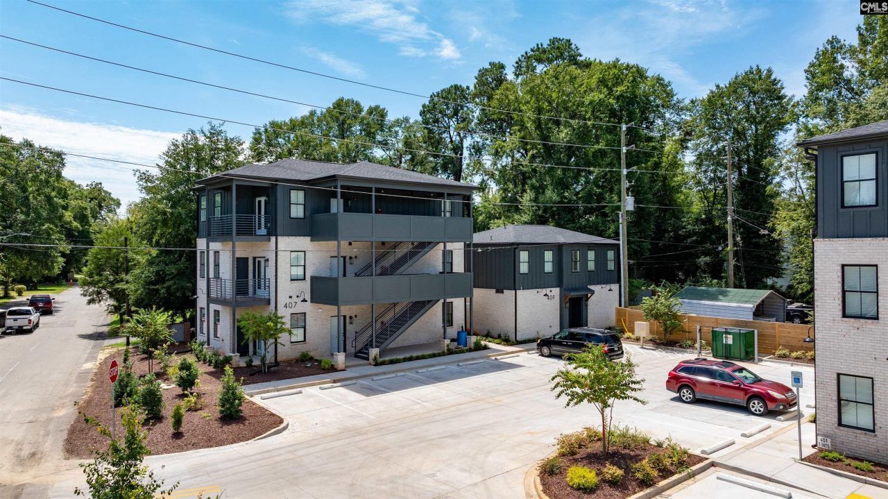 2218 Rosewood Drive Photo 9