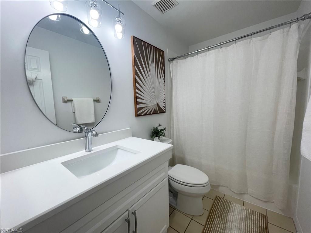 341 Emerald Bay Cir, Unit T5, Naples, FL 34110 Photo