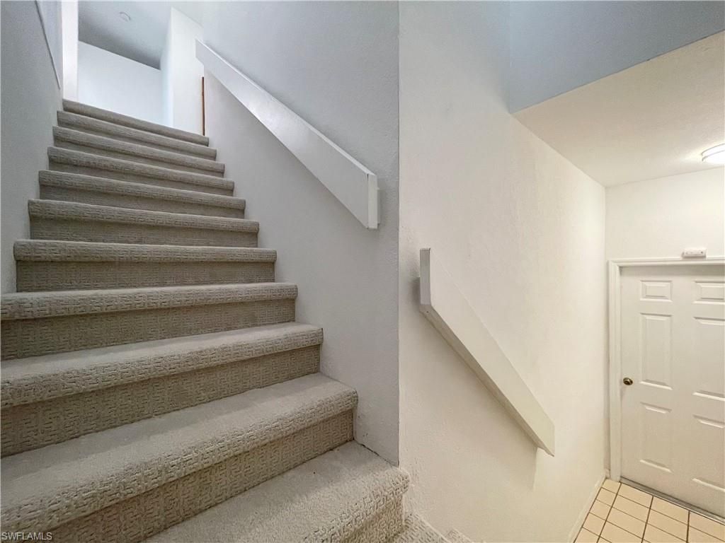 341 Emerald Bay Cir, Unit T5, Naples, FL 34110 Photo